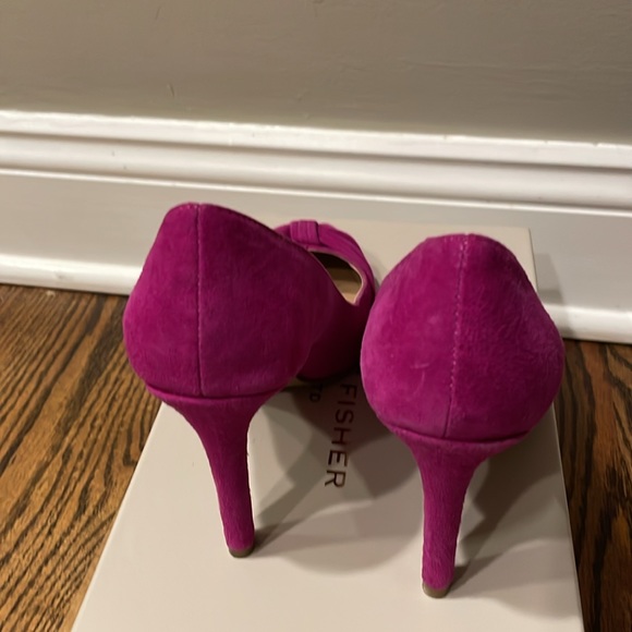 Audrey Brooke suede heels - Picture 3 of 5